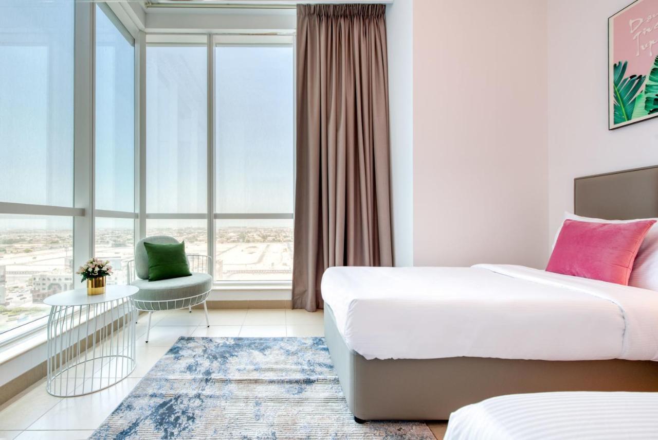 Apartament Manazel Al Safa In Dubaj Zewnętrze zdjęcie